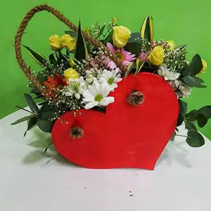 Colors of love - Wooden box with flowers
