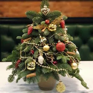 Christmas tree - New Year's bouquets