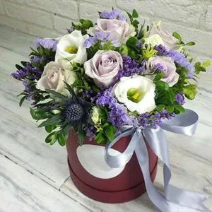 Love expressions - Box with flowers