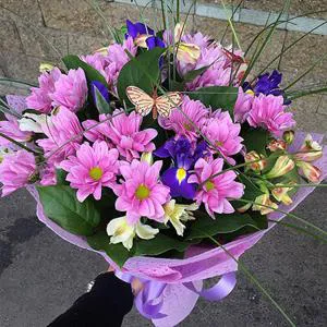 Hueful Wishes - Flower Bouquet