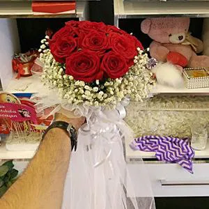 The colorful bridal bouquet