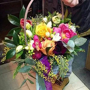 Joy - Box with flowers