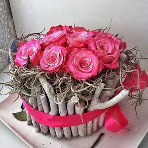 Colorful feelings and moments - Wooden box with flowers