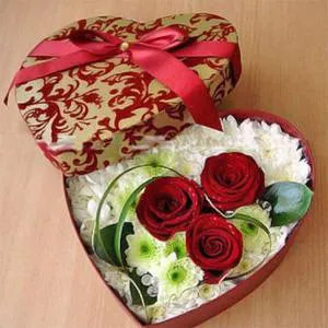 Impressions of Love - Box with flowers