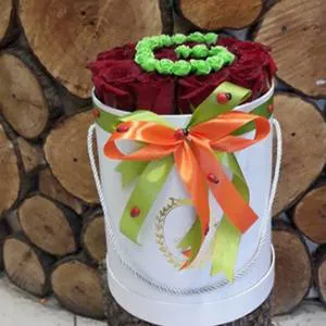 Sparking Joy - Box with flowers
