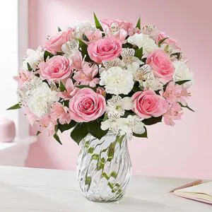 Joy full of love - Flowers in vase