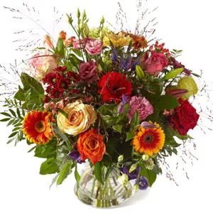 Love brightness - Flowers in vase