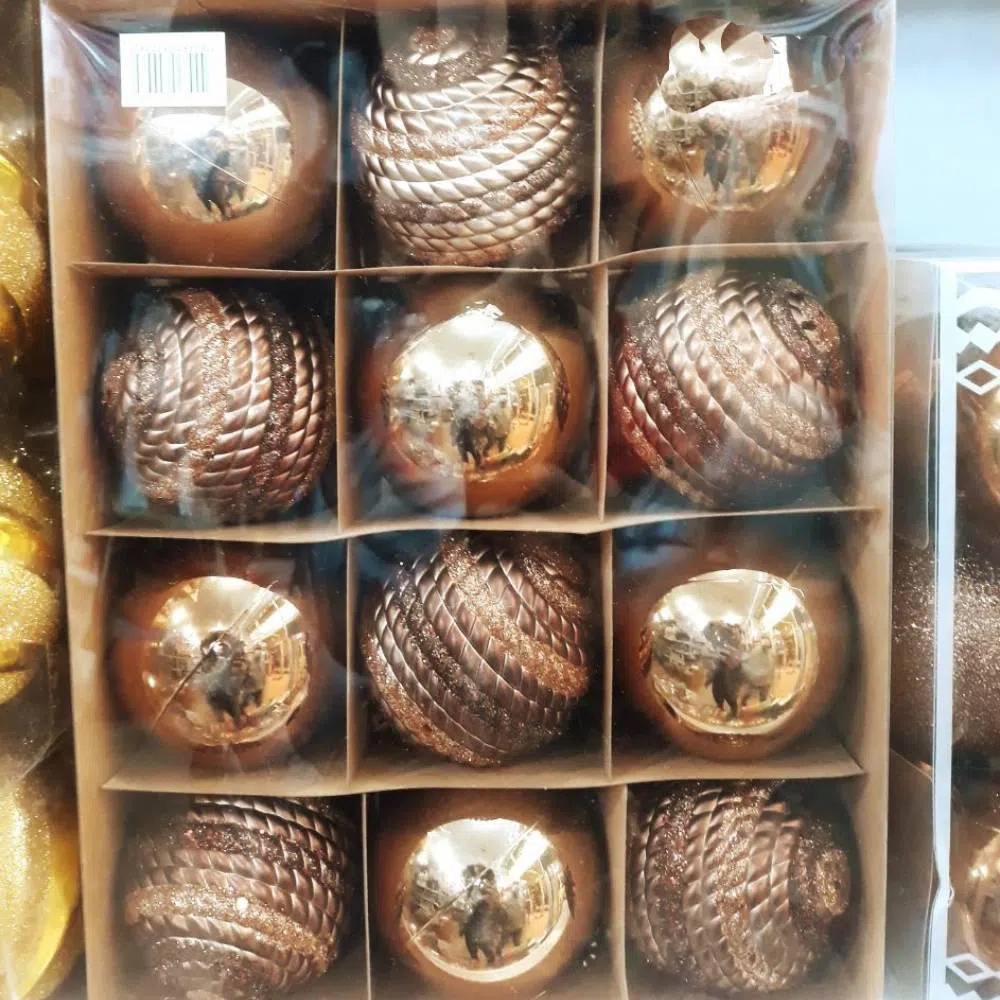 Новогодние игрушки