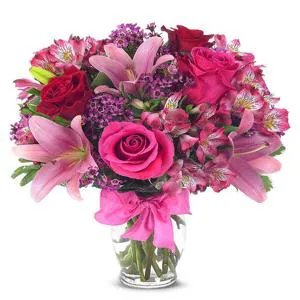 Flowering love - Flowers in vase