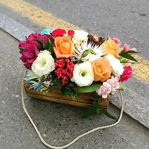 Brightness in the box - Wooden box with flowers