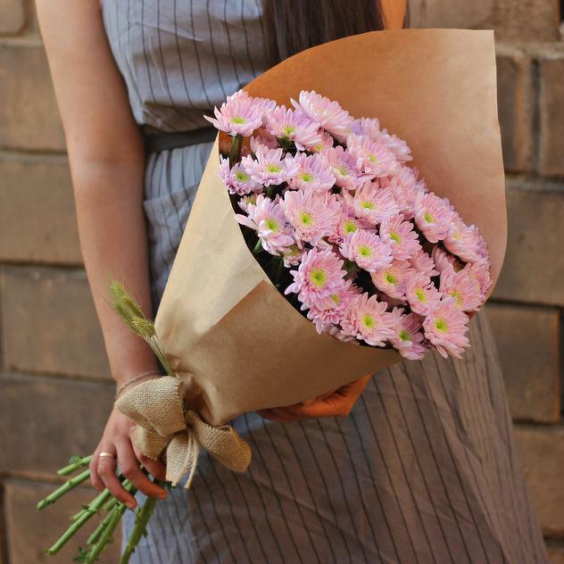 flower-delivery-ottawa-887416412.jpg