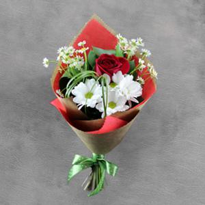 Gözəl hisslər - Gül buketi