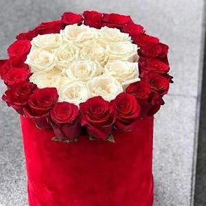 Beautiful moment - Box with flowers