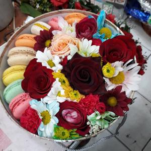 В любви - Коробка с цветами