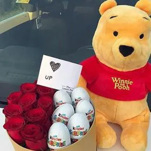 Xüsusi gül kompazisiyası - güllərlə hərf