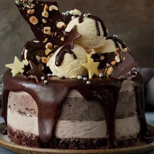 Sevgi hissləri tortu