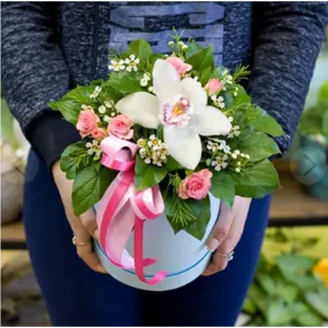 Love thought - Box with flowers