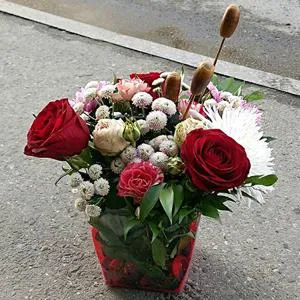 Memories of Joy - Box with flowers