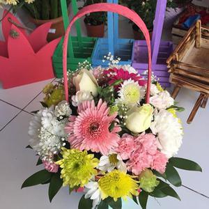 Romantik düşüncələr - Qutuda güllər