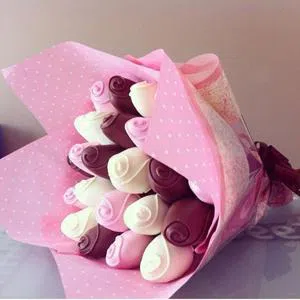 Сладкий аромат - клубника в шоколаде