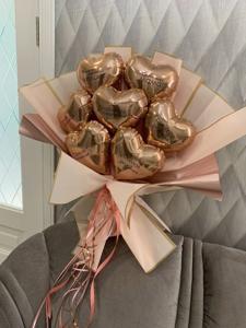 Qaldıran Sevgi Buketi – Helium Şar Buketi