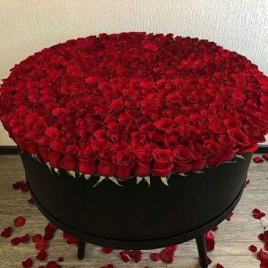 Коробка красоты – цветы в коробке