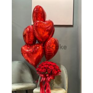 Parlaq Hisslər - qutuda güllər