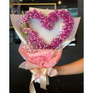 Подарок любви с розами