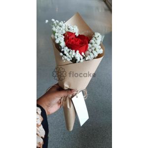 Свет любви – букет цветов