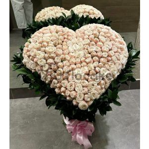 Gözlərin Səssizliyi - Gül Buketi