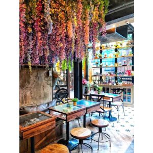 Çiçəkli Məkana Xoş Gəlmisiniz - Event və Dekorasiya